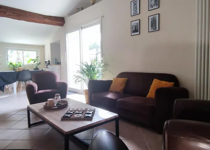 Сasa de vacaciones La Patte Charentaise Parking Gratuit Le Calme En *